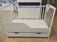 Grajewo ogłoszenia: Sprzedam łóżeczko dziecięce z materacem o wym.120x60
Stan idealny - zdjęcie